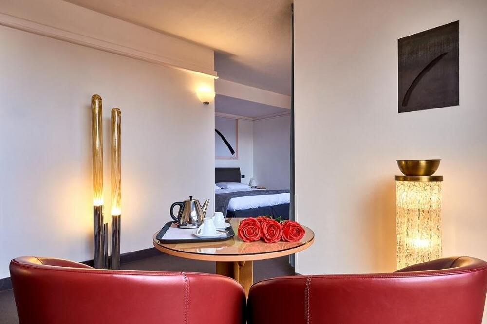 Foto de una habitación de Albornoz Palace Hotel