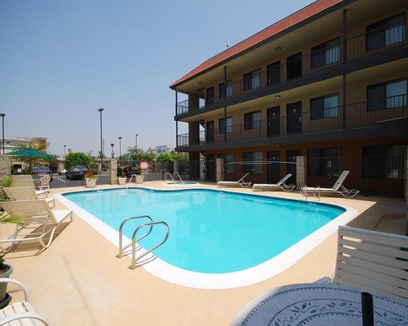 Foto general de Hotel Quality Inn &amp;amp; Suites Bell Gardens-Los Angeles