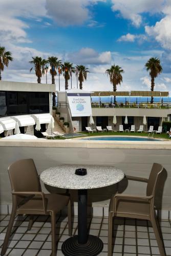 Foto del exterior de President Park Hotel