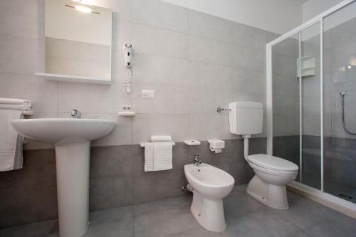 Foto del baño de Hotel Anny