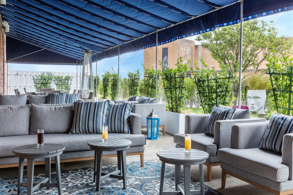 Foto de las zonas nobles de Berkeley Oceanfront Hotel