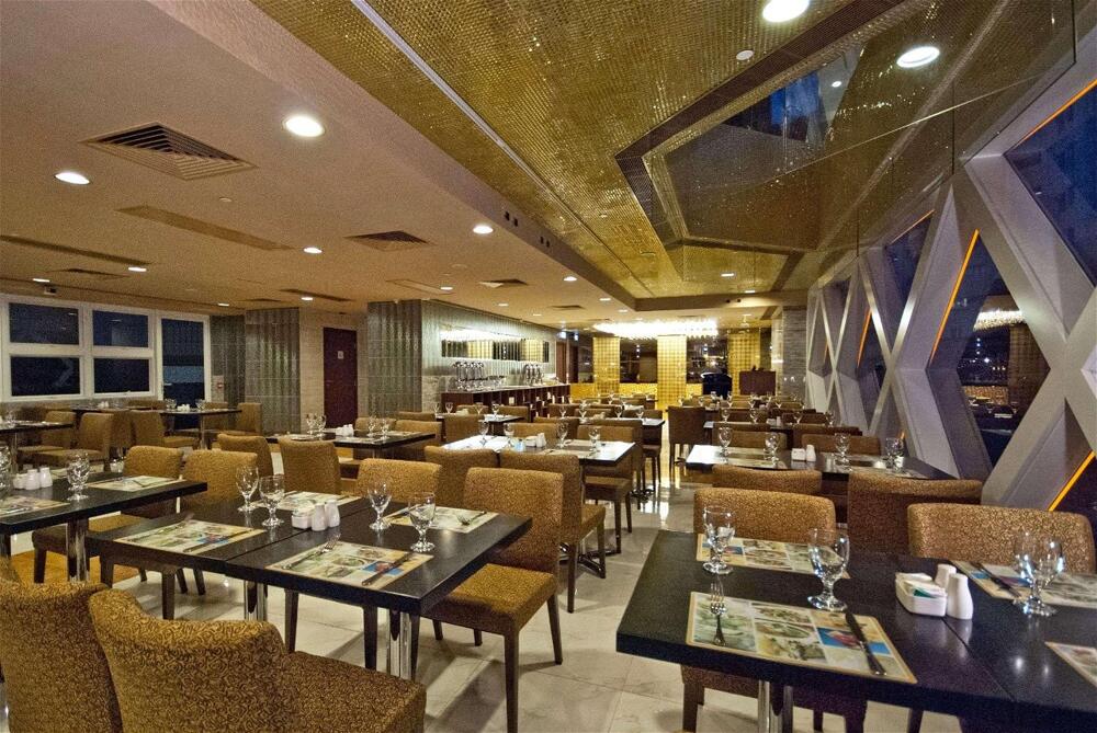 Foto de restauración de Hotel Ramada Hong Kong Harbour View