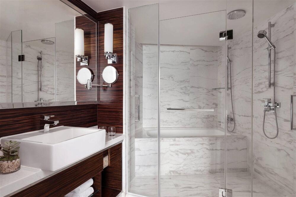 Foto del baño de Hong Kong SkyCity Marriott Hotel