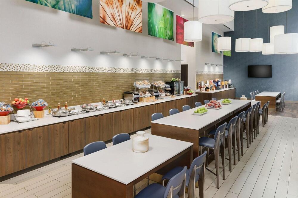 Foto de restauración de Hotel Fairfield Inn &amp;amp; Suites by Marriott New York Midtown Manhattan/Penn Station