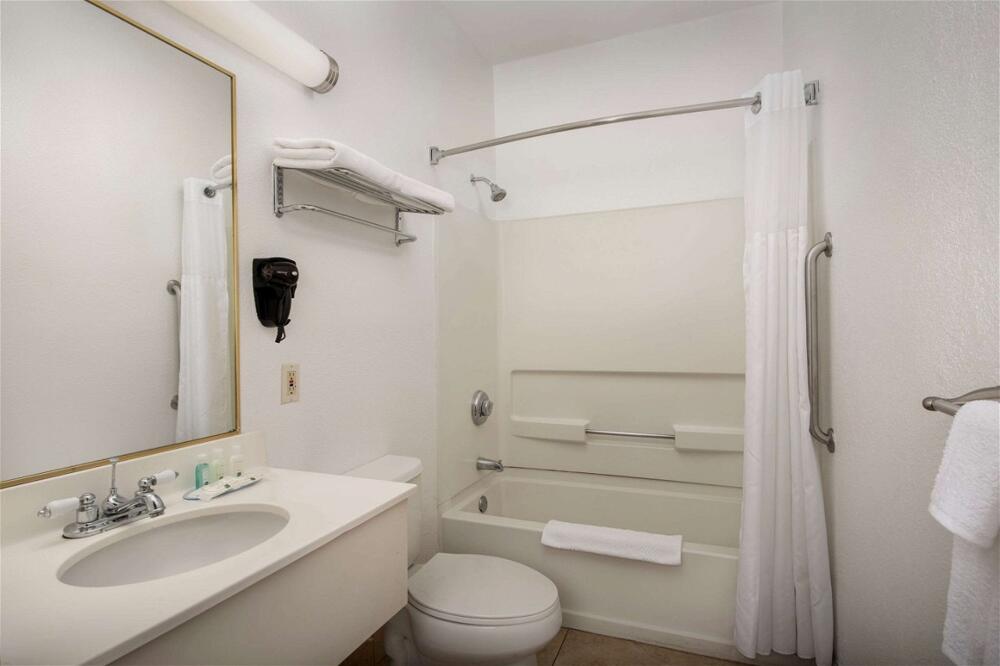 Foto del baño de Hotel Quality Inn &amp;amp; Suites Gallup I-40 Exit 20
