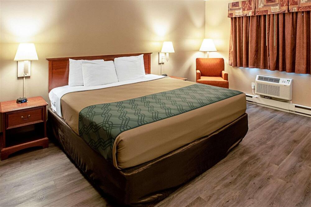 Foto de una habitación de Hotel Econo Lodge On the Bay