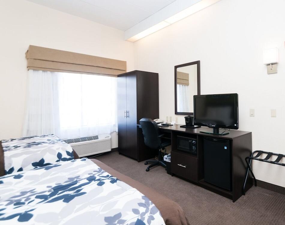 Room – Hotel Sleep Inn and Suites Hagerstown