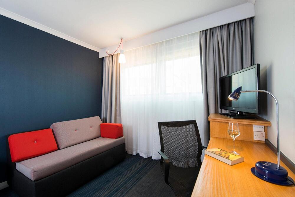 Foto de una habitación de Holiday Inn Express Derby Pride Park, an IHG Hotel