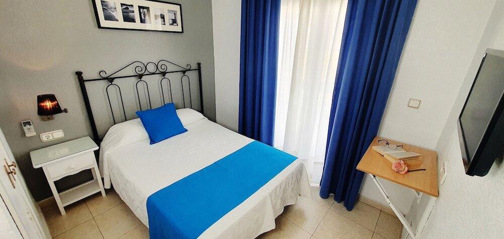 Room – Hostal Juan de Austria