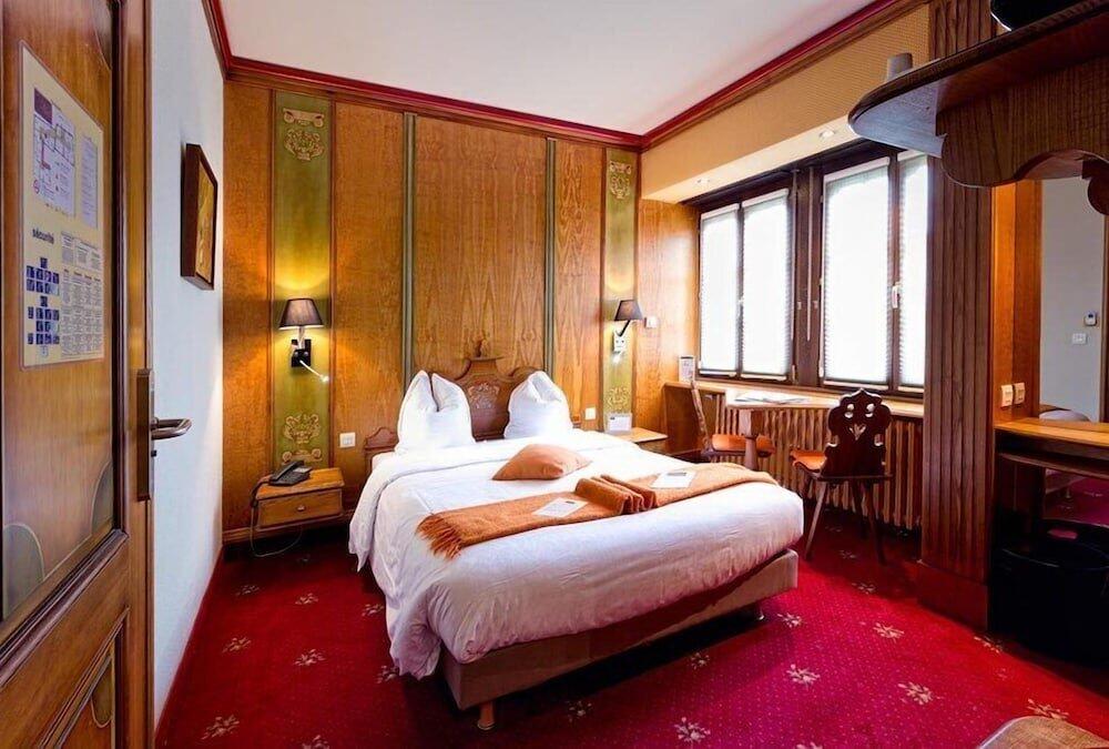 Foto de una habitación de Hotel - Restaurant Le Cerf &amp;amp; Spa