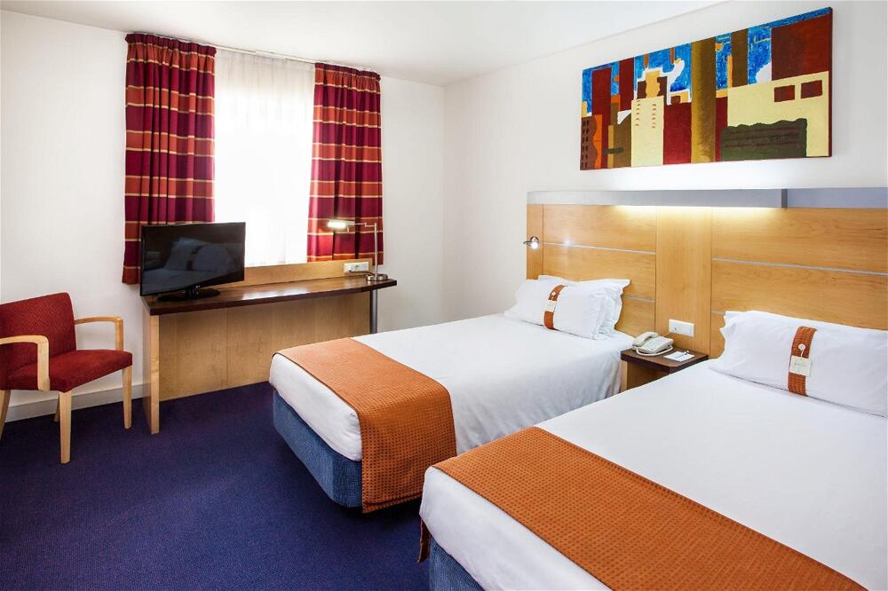Foto general de Holiday Inn Express Lisbon-Oeiras, an IHG Hotel