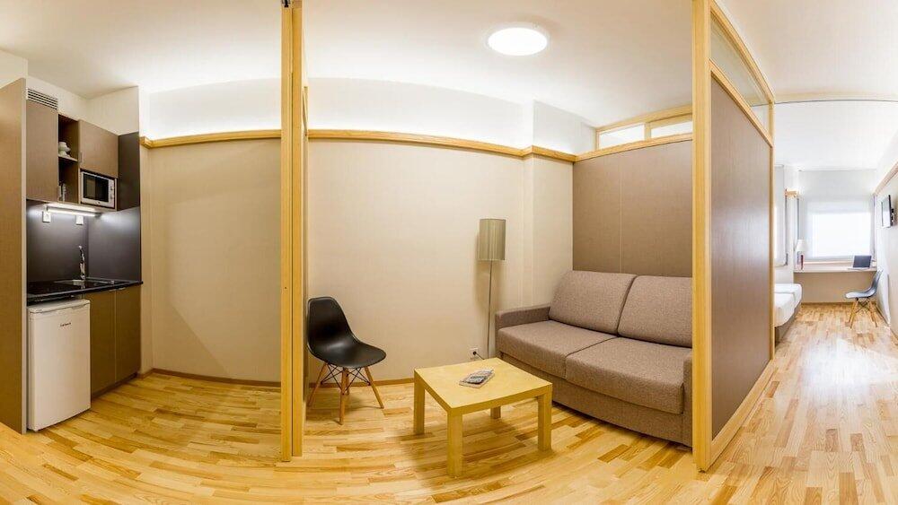 Foto de una habitación de Aparthotel Bonanova Suite