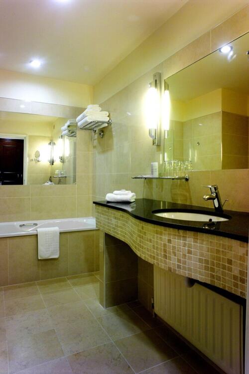 Foto del baño de Slieve Russell Hotel Golf &amp;amp; Country Club
