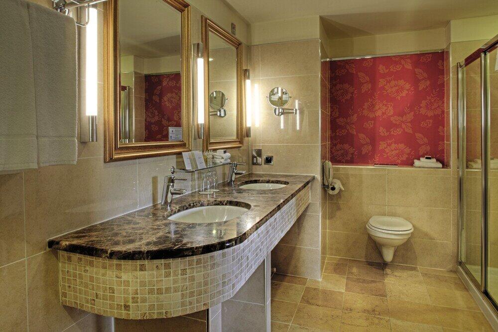 Foto del baño de Slieve Russell Hotel Golf &amp;amp; Country Club