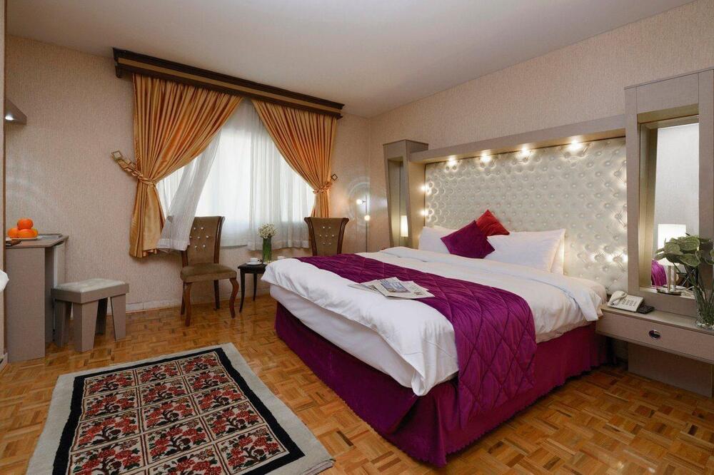 Foto general de GRAND HOTEL FERDOWSI