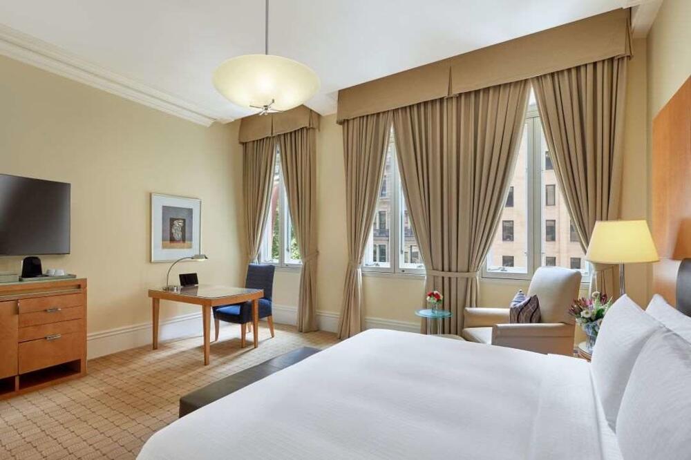 Foto de una habitación de The Fullerton Hotel Sydney