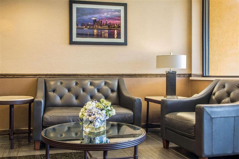 Foto de las zonas nobles de Hotel Quality Inn Elgin I-90