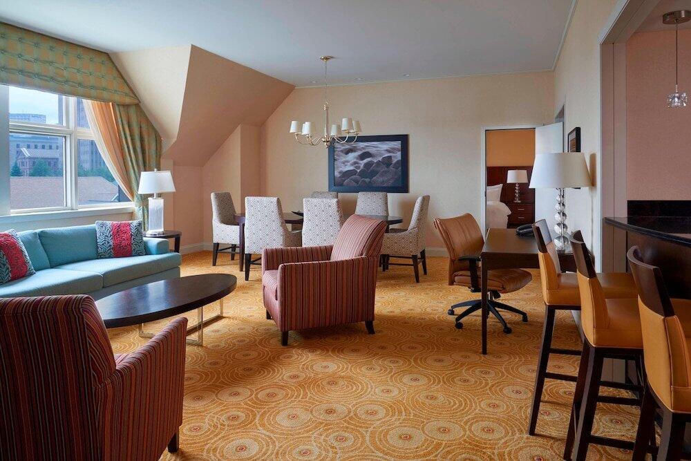 Foto de una habitación de Halifax Marriott Harbourfront Hotel