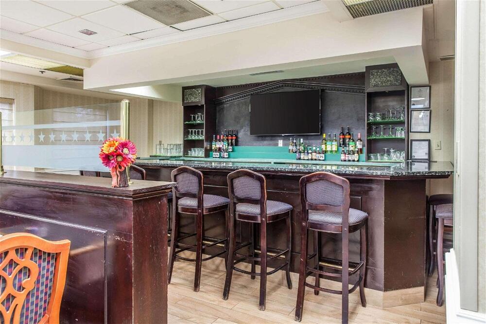 Foto de restauración de Hotel Comfort Inn Pentagon City