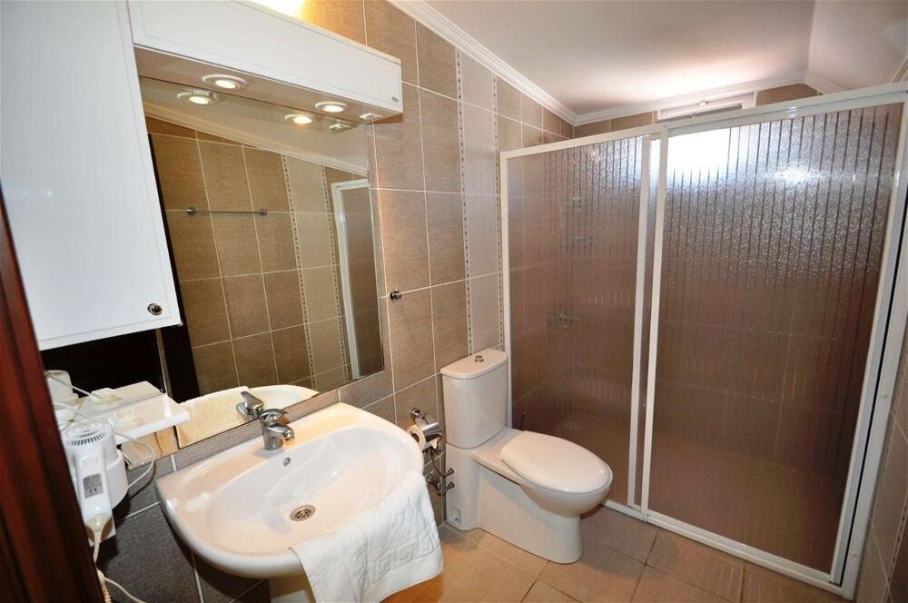 Foto del baño de Navy Hotel