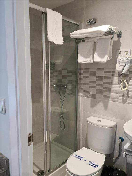 Foto del baño de Hostal Golden Alcalá