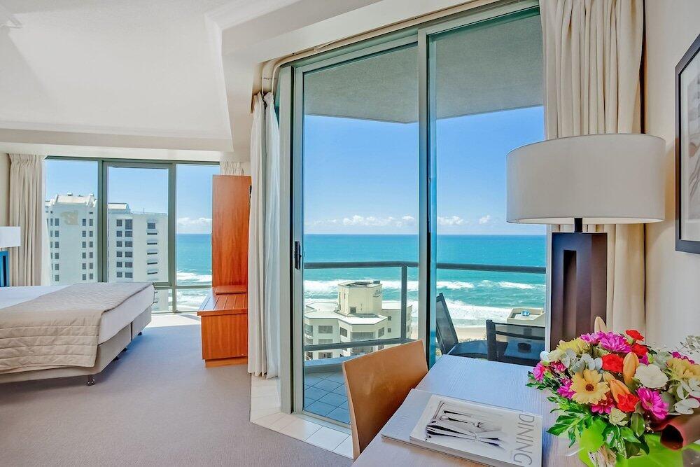 Foto de una habitación de Mantra Legends Hotel