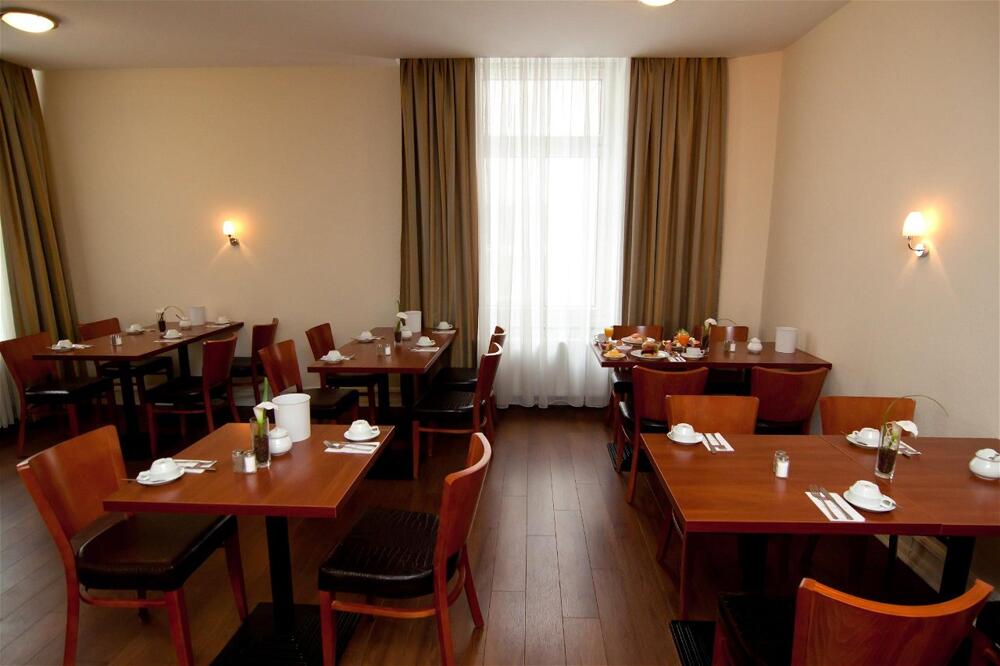 Dining – Novum Hotel Continental Hamburg Hauptbahnhof