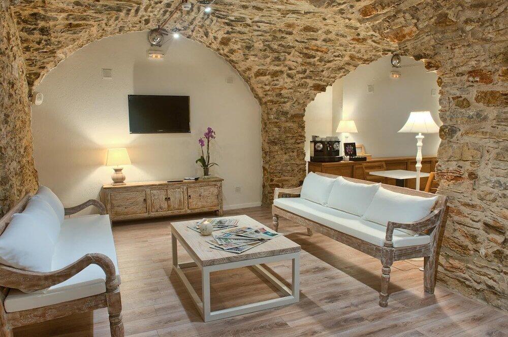 Room – Hotel El Petit Convent