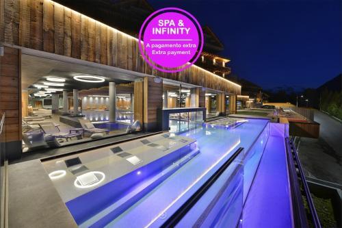 Foto de los servicios de Hotel Alpen Resort Bivio