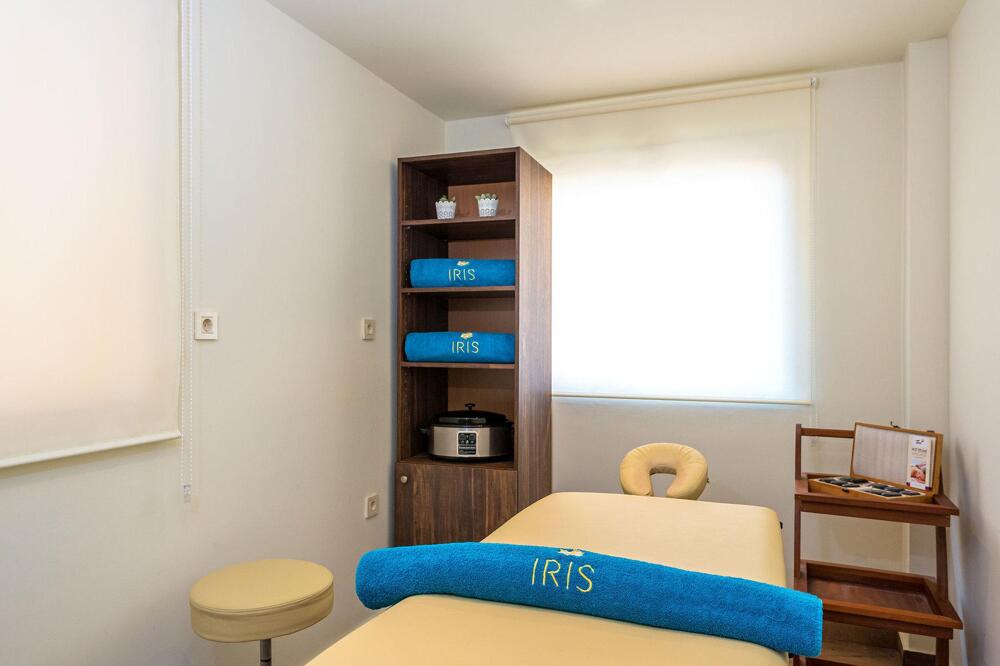 Foto de los servicios de Hotel Airis Boutique &amp;amp; Suites