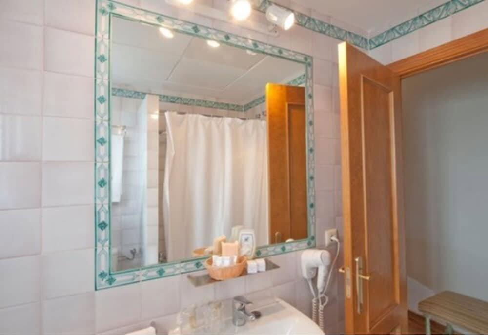 Foto del baño de Hotel Alcántara