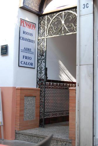 Foto del exterior de Pensión Dulces Sueños