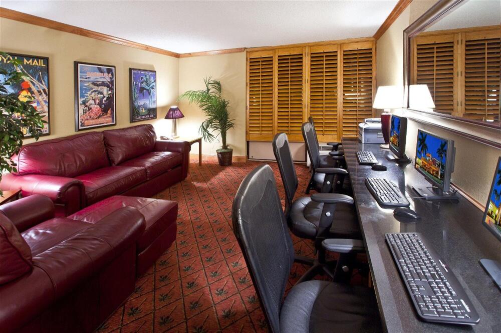 Foto general de Hotel Crowne Plaza Fort Myers At Bell Tower Shops