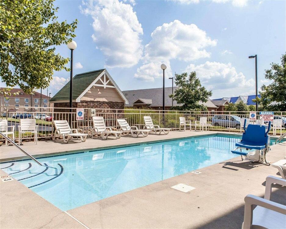 Foto de los servicios de Hotel MainStay Suites Knoxville Airport