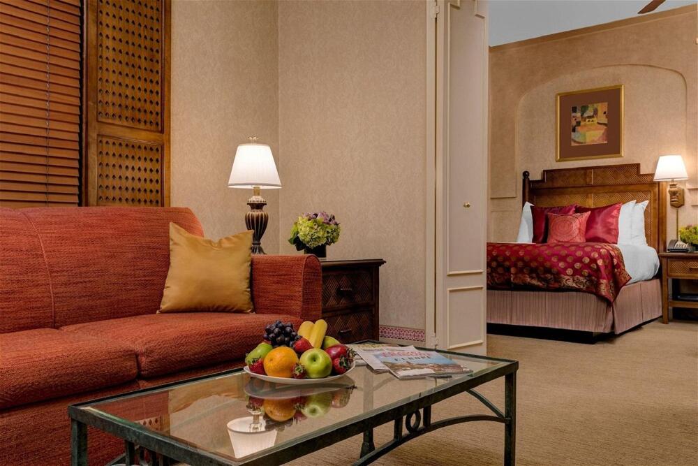 Foto de una habitación de Casablanca Hotel by Library Hotel Collection