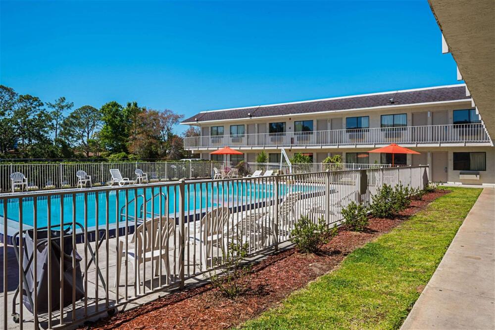 Foto de los servicios de Hotel Rodeway Inn Kissimmee Maingate West