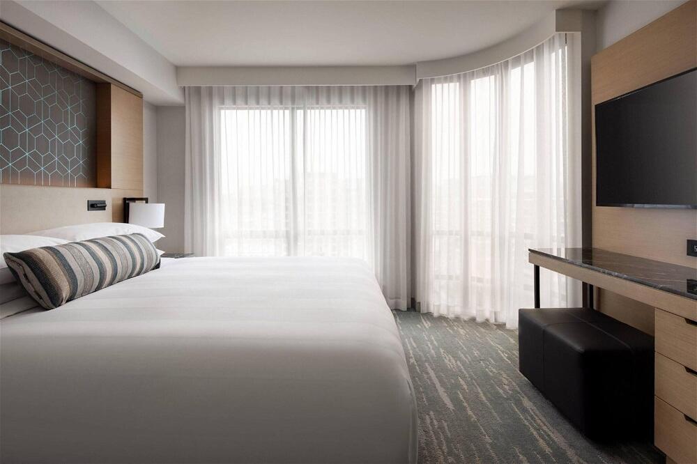 Foto de una habitación de Vancouver Airport Marriott Hotel