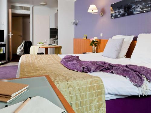 Foto de una habitación de Aparthotel Adagio La Défense Le Parc