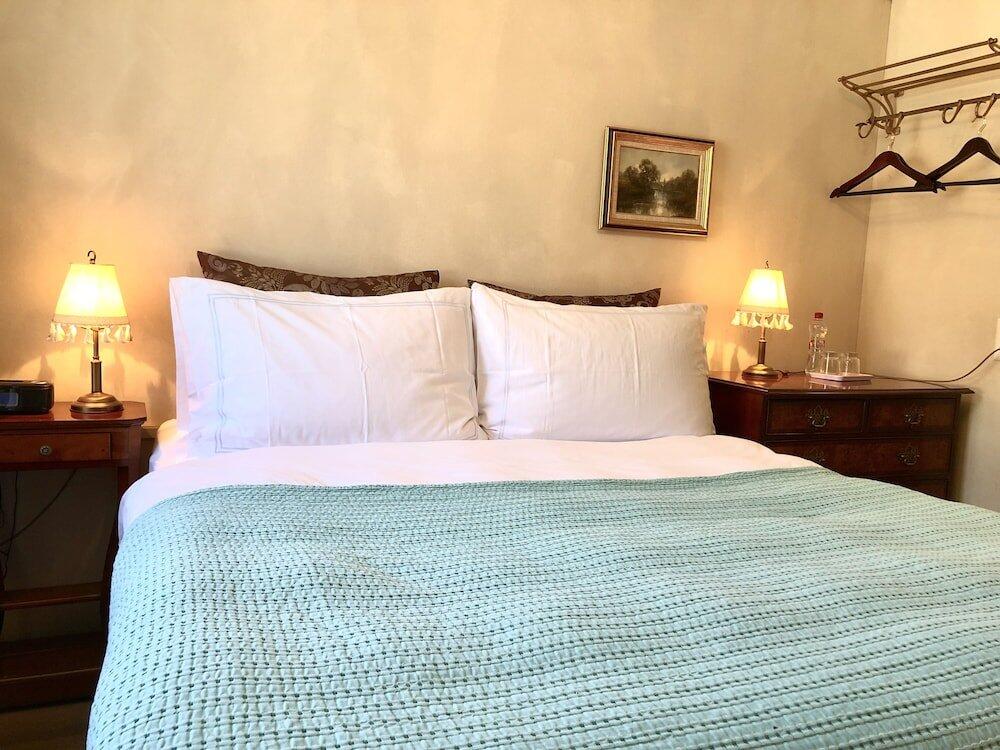 Room – Townhouse Boutique Hotel