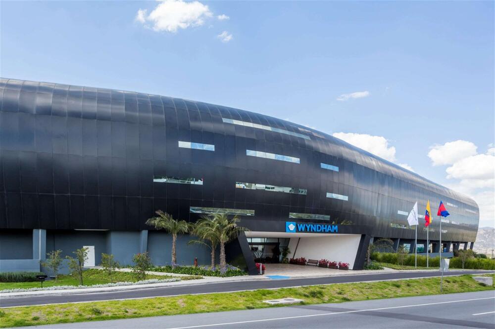 Foto del exterior de Hotel Wyndham Quito Airport