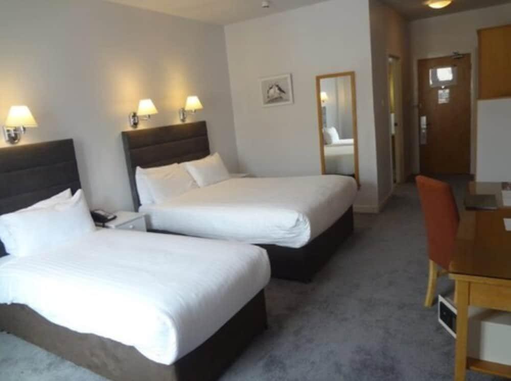 Foto de una habitación de Portrush Atlantic Hotel