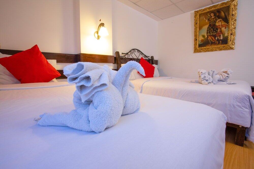 Foto de una habitación de Hotel Koyllur Inn