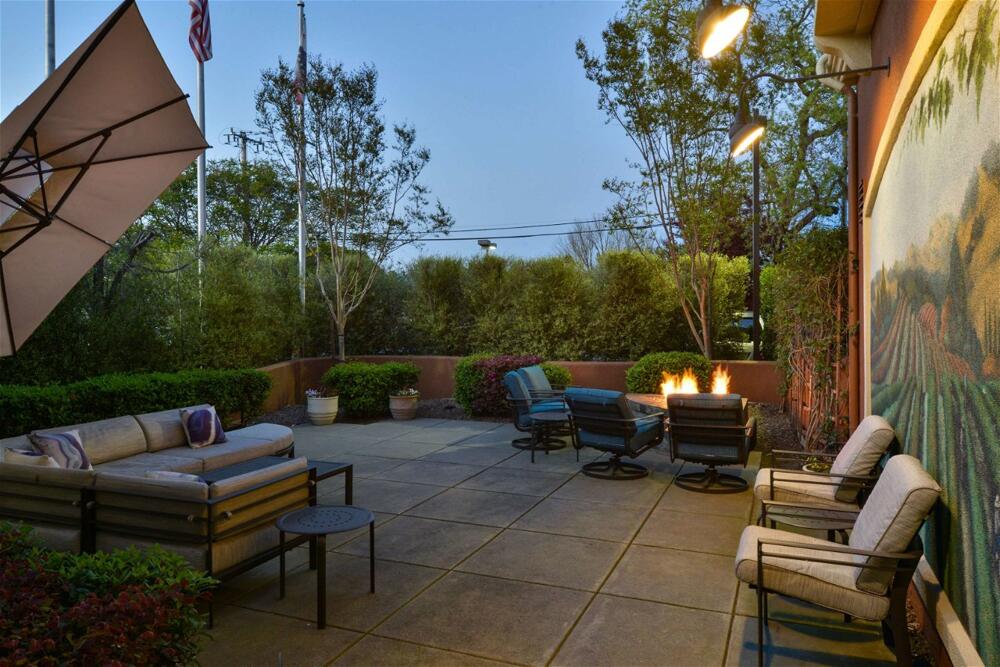 Foto del exterior de Hotel Hilton Garden Inn Napa