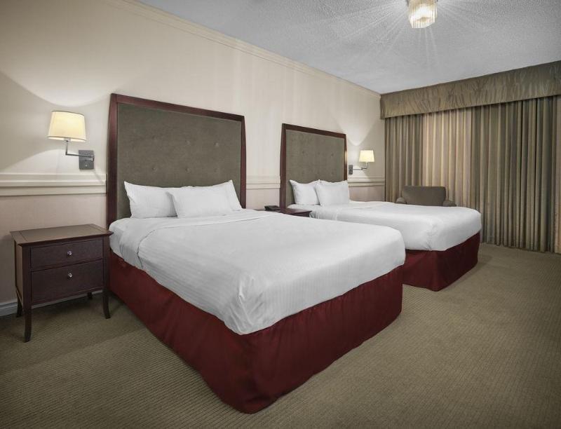 Foto general de Delta Hotels by Marriott Edmonton Centre Suites