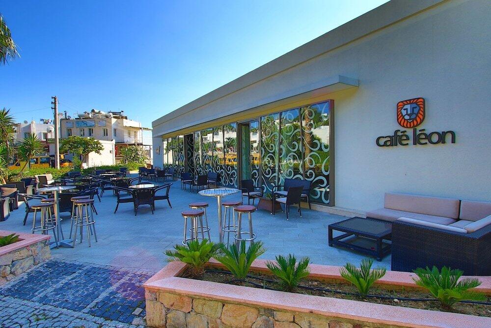 Foto de restauración de Hotel Mandarin Resort &amp;amp; Spa