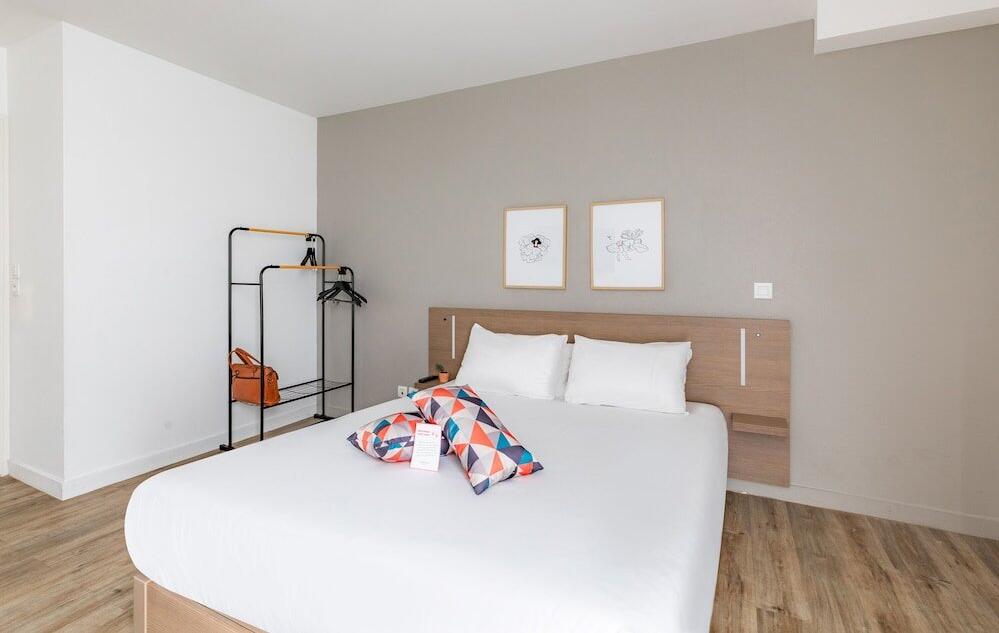 Foto de una habitación de Appart&amp;#039;City Confort Le Mans Centre