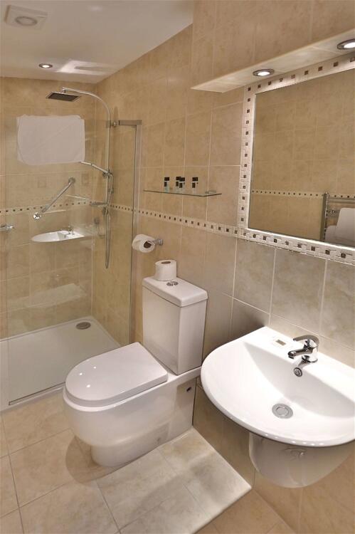 Foto del baño de Best Western York House Hotel
