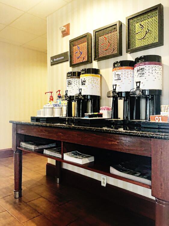 Foto de los servicios de Hotel Hampton Inn Athens