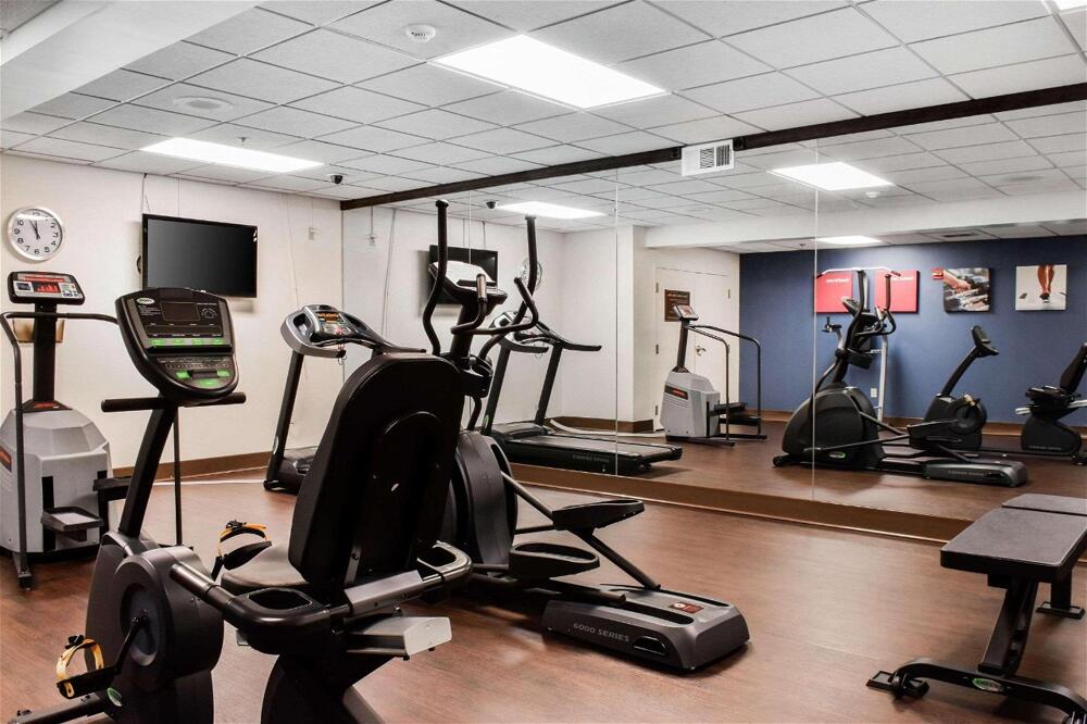 Foto de los servicios de Hotel Comfort Suites Downtown Carlisle
