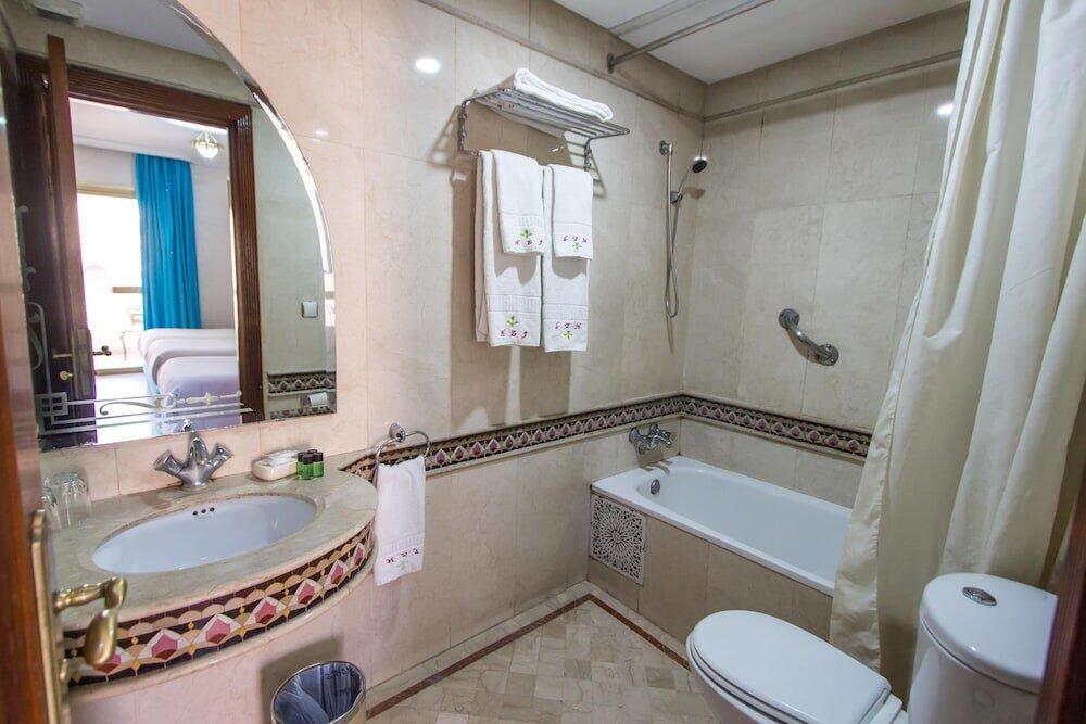 Foto del baño de Hotel Zahrat Al Jabal